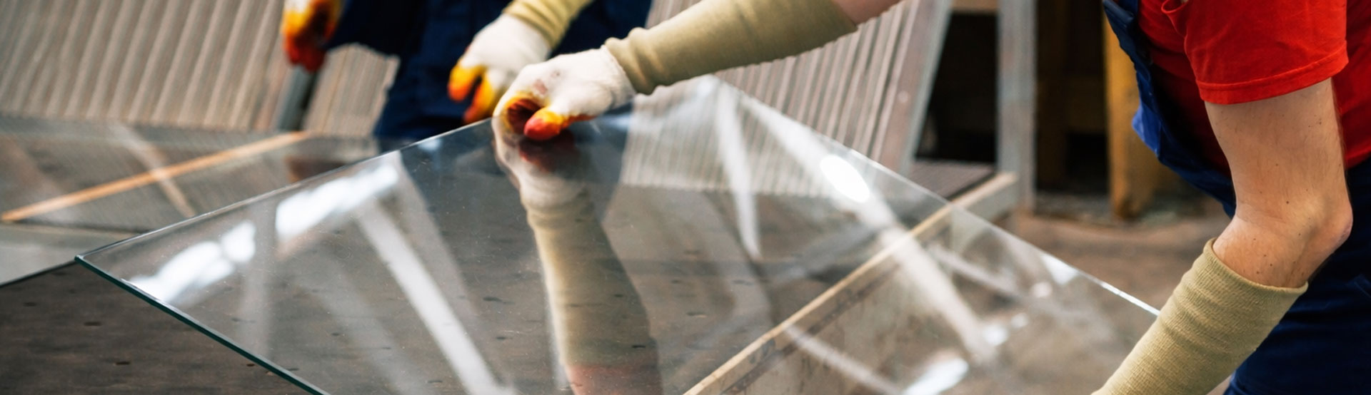 的歷玻璃行-台中玻璃大小工程施工
